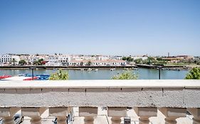 Casa Mares